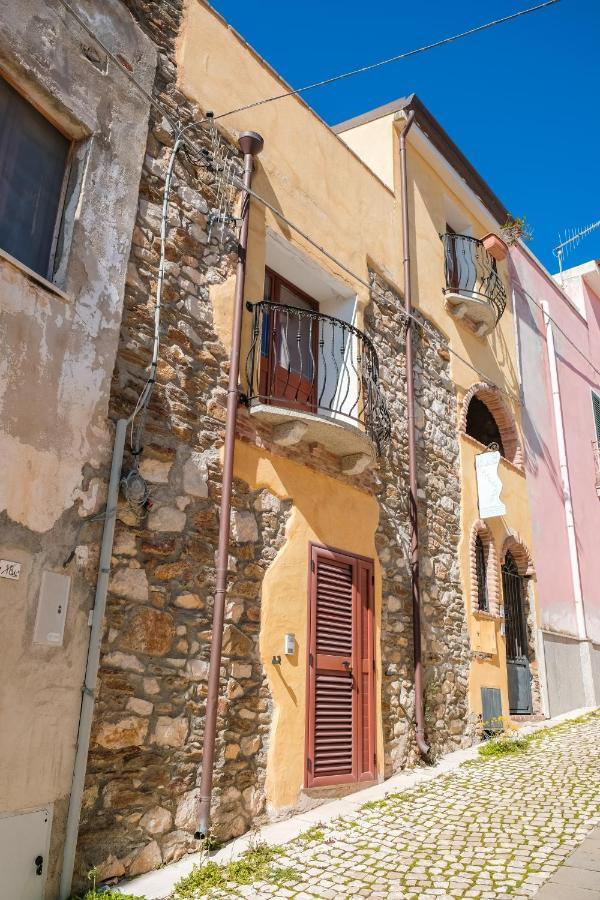 Apartamento Sas Tilibbas-Ammentos Posada  Exterior foto